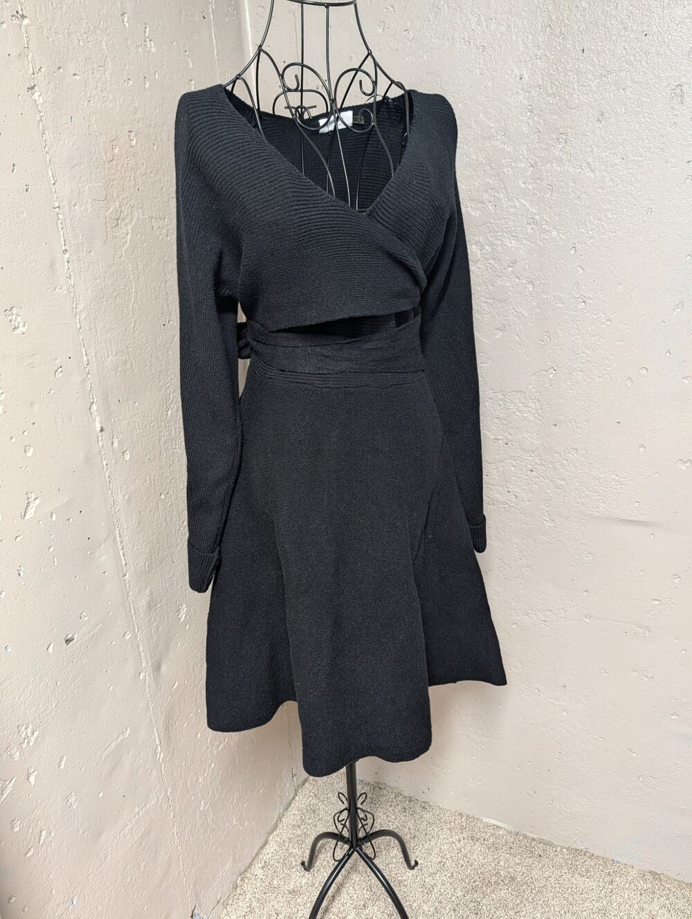 Bluivy Black Knit Wrap Tie Waist Fit & Flare Sweater Dress M